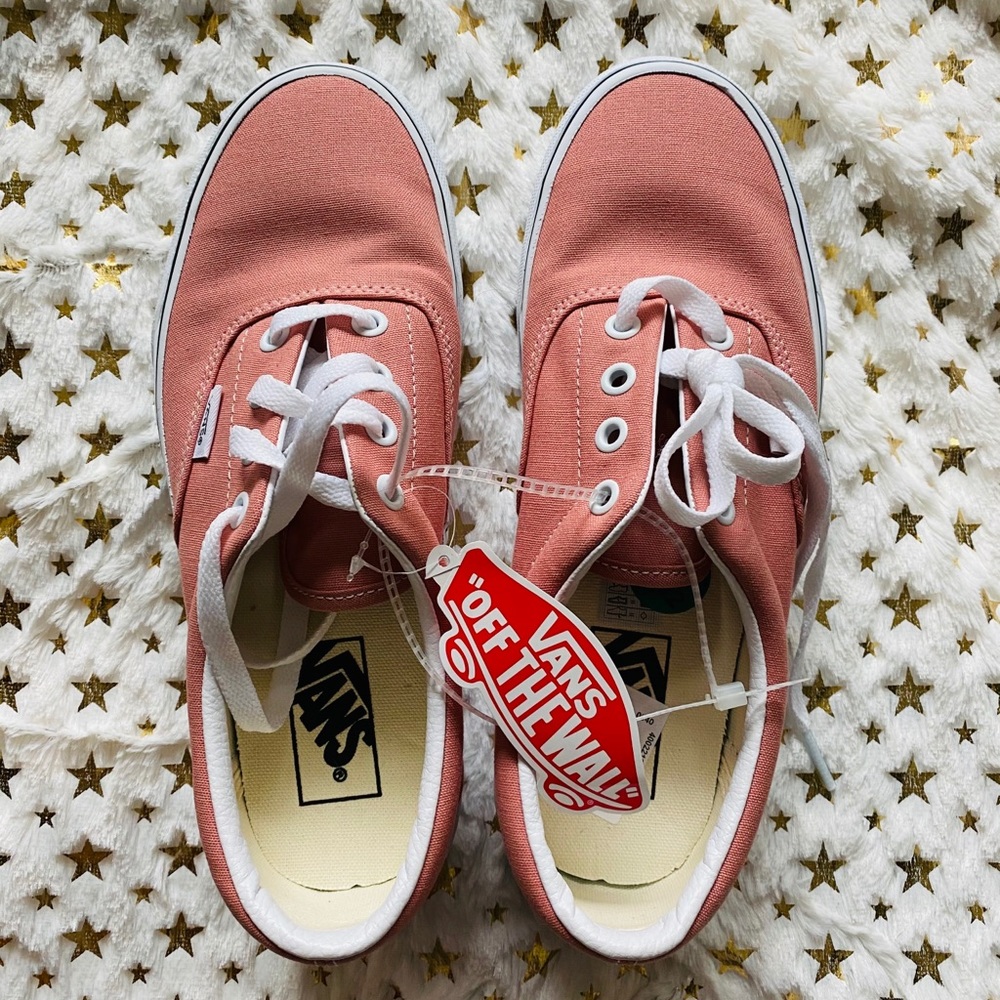 Vans Era skate shoes rose dawn/true white